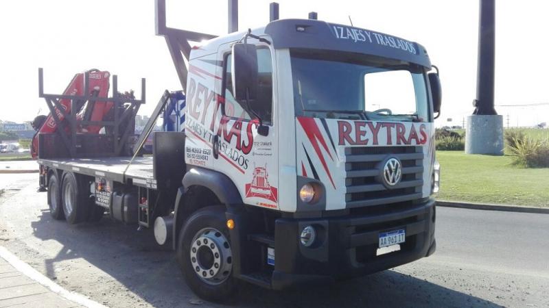 ALQUILER DE CAMIÓN CON HIDROGRÚA 25 TONELAMETROS CHASIS C/BALANCÍN (EQ25)